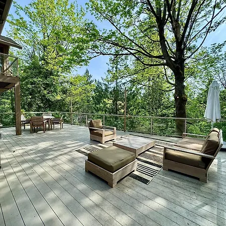 Private Sanctuary In The City